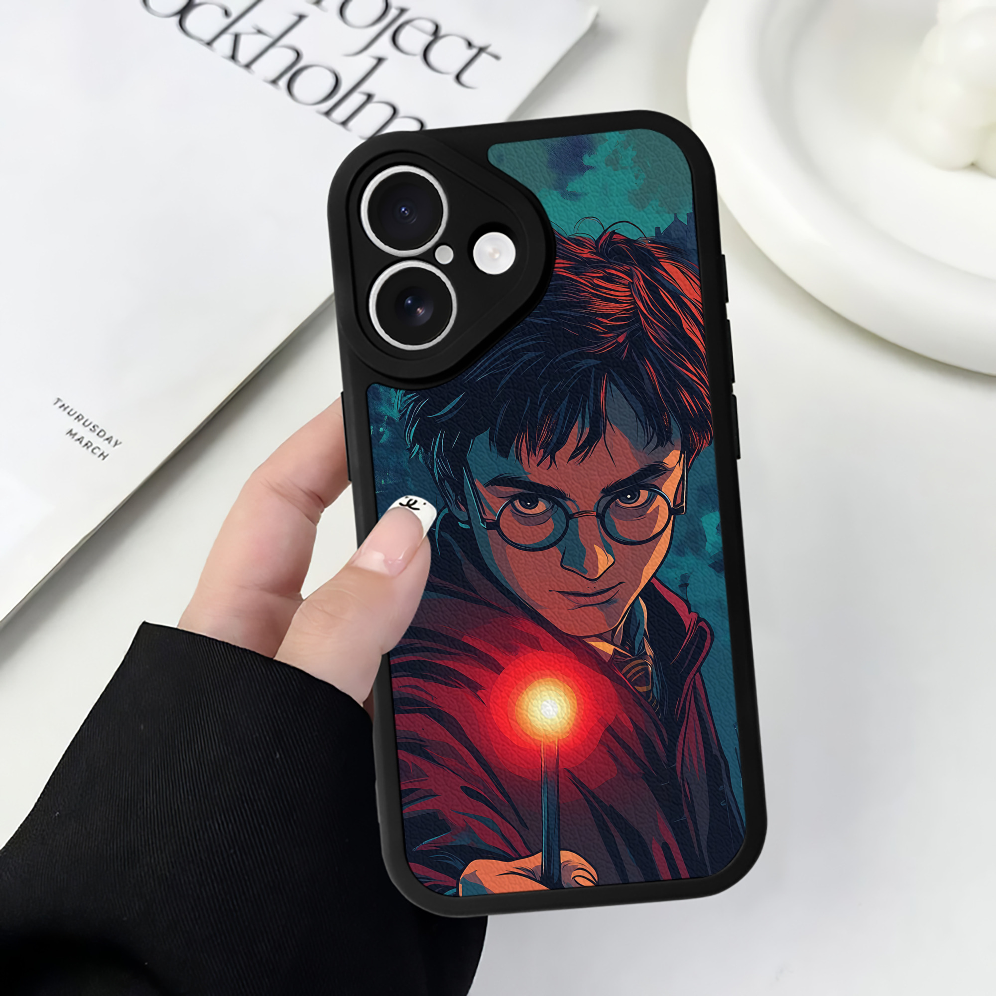 （画像用） Harry Potter ハリー・ポッターシリーズ 【iPhone 16シリーズ対応】シリコンスマホケース（レザー調） 材質：シリコン